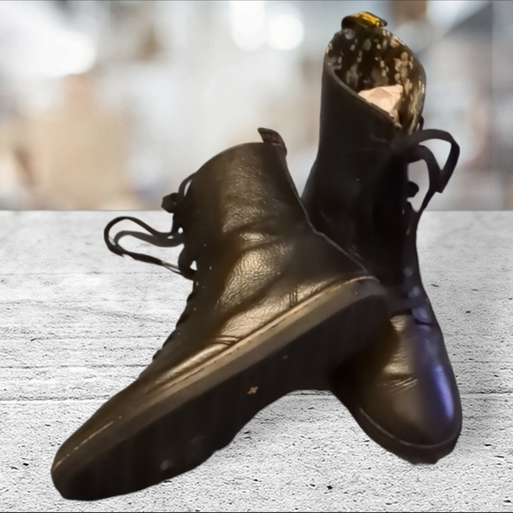 Dr. Martens black stratford boots size 9 41 EU - Picture 2 of 11